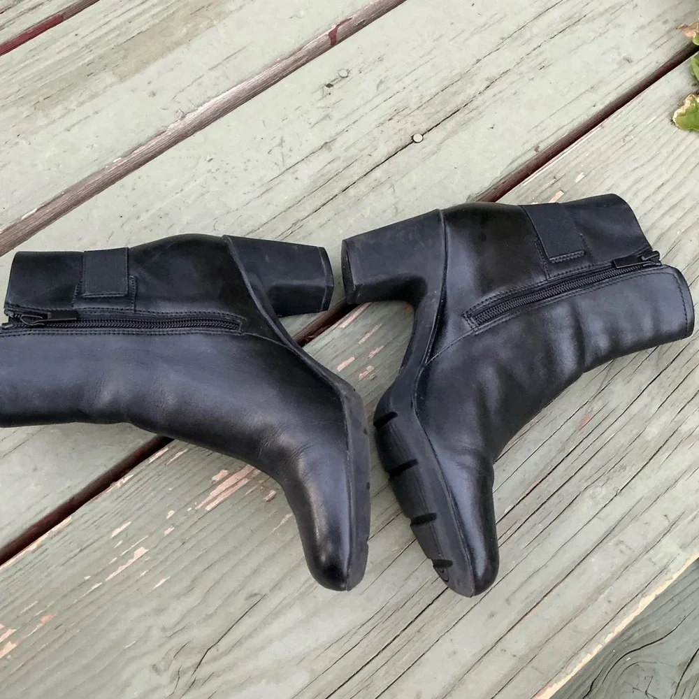 Clarks Lucette Jewel Dark Brown Leather Ankle Boots Women 8